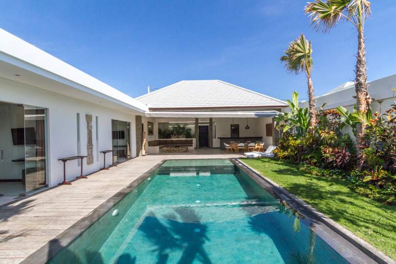 Luxuriöse Villa mit 3 Schlafzimmern in der Nähe der Sehenswürdigkeiten von Seminyak, Bali Villa 1157