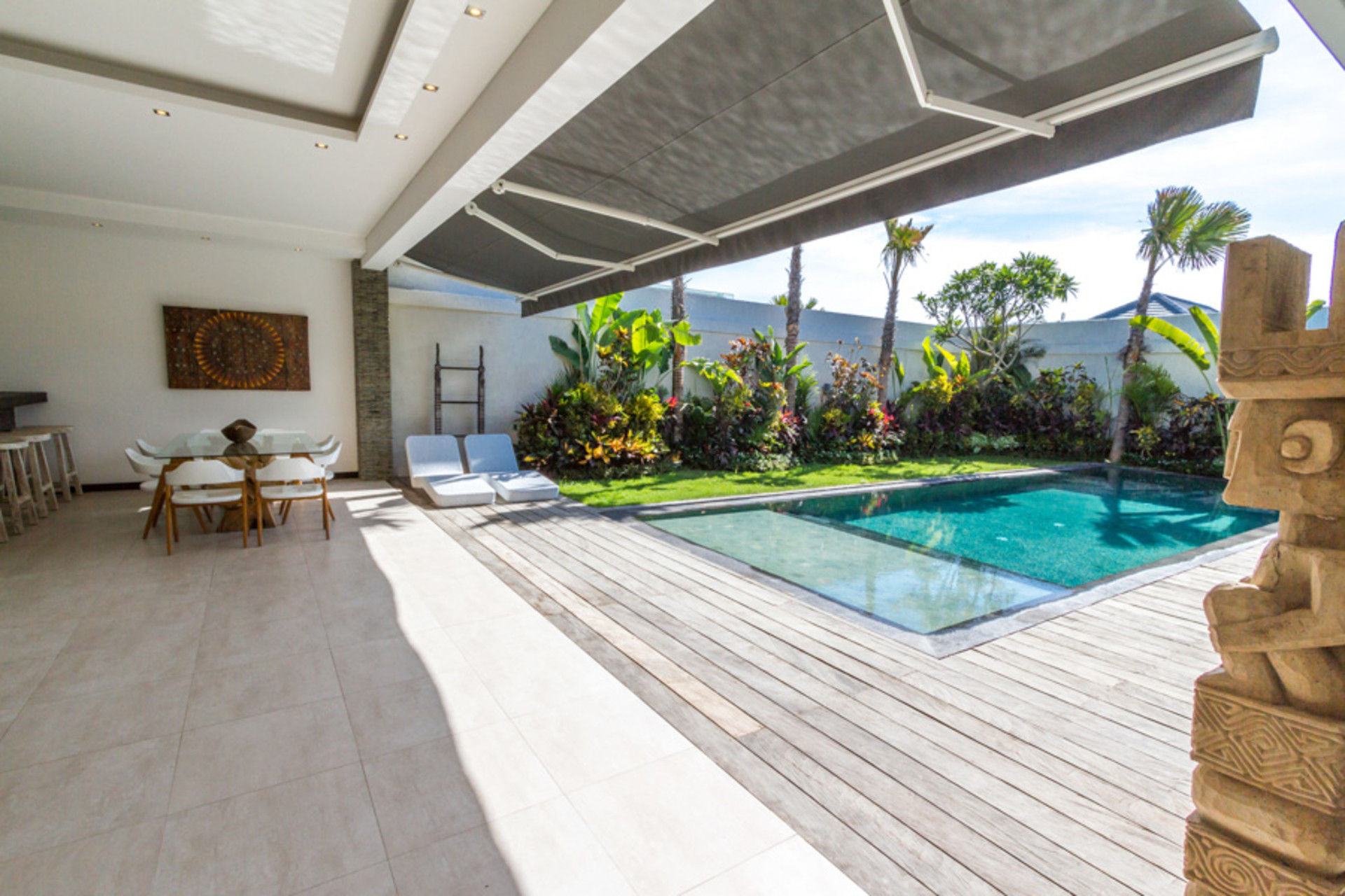 Luxuriöse Villa mit 3 Schlafzimmern in der Nähe der Sehenswürdigkeiten von Seminyak, Bali Villa 1157