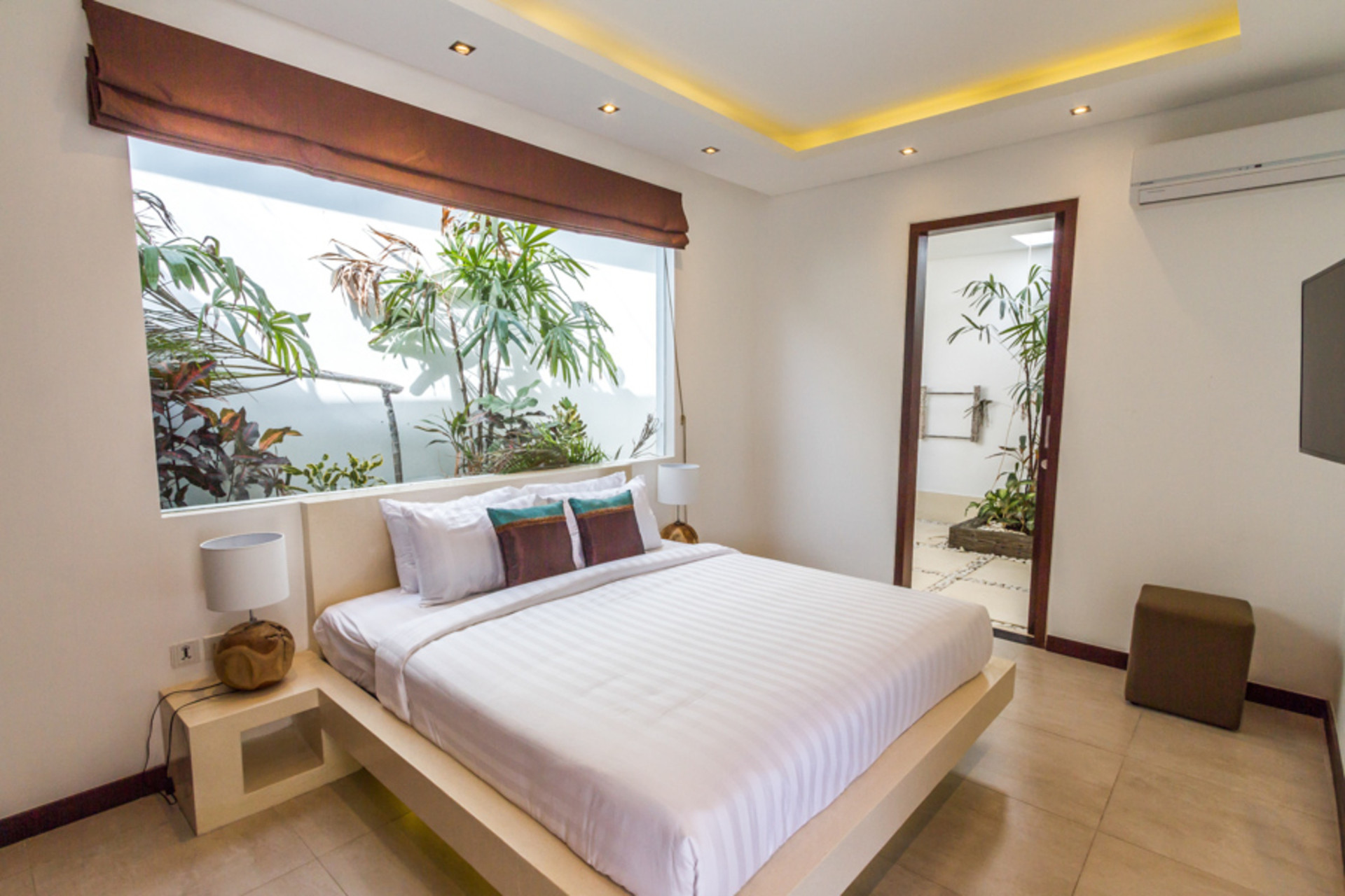 Luxuriöse Villa mit 3 Schlafzimmern in der Nähe der Sehenswürdigkeiten von Seminyak, Bali Villa 1157
