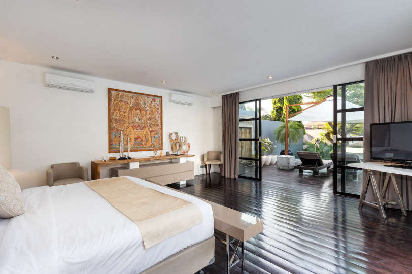 Ferienvilla mit 5 Schlafzimmern in Seminyak mit privatem Pool, Bali Villa 2001
