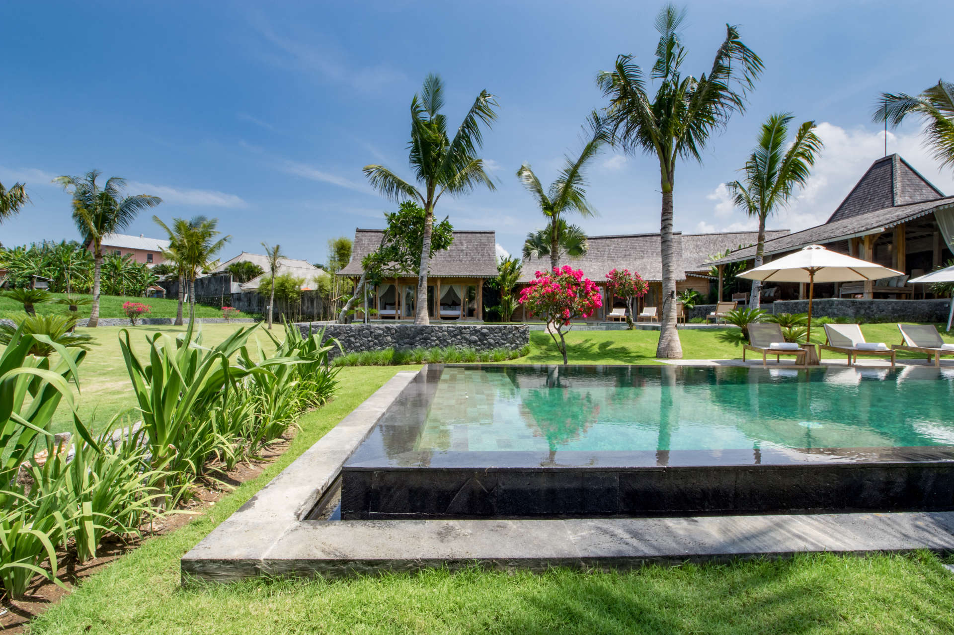 Genießen Sie den Urlaub Ihres Lebens und mieten Sie Ihre eigene 5-Sterne-Privatvilla zum besten Preis in Kerobokan, Villa Bali 2008
