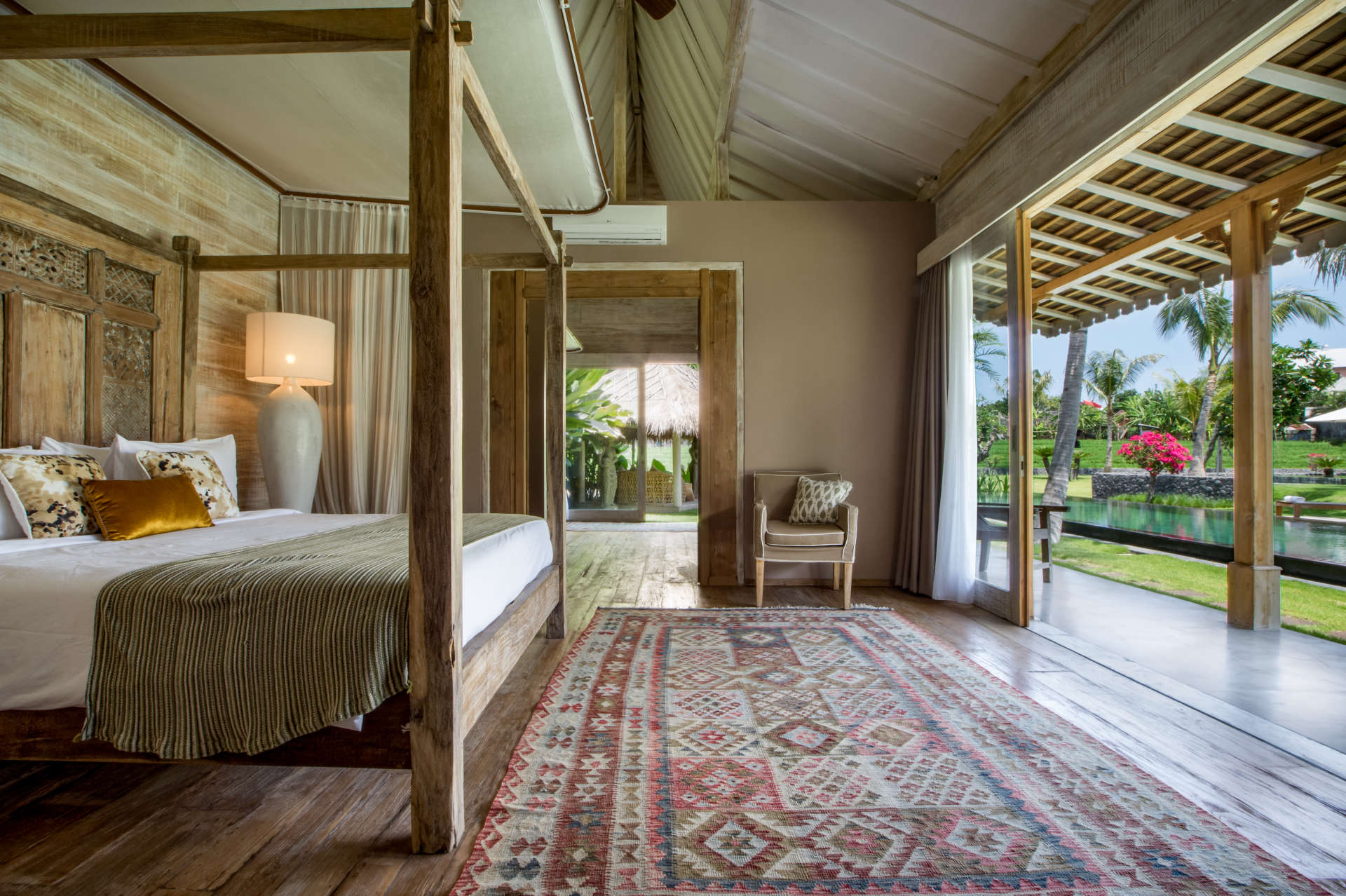 Genießen Sie den Urlaub Ihres Lebens und mieten Sie Ihre eigene 5-Sterne-Privatvilla zum besten Preis in Kerobokan, Villa Bali 2008