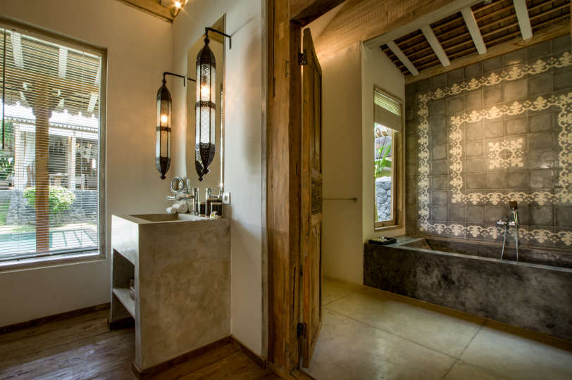 Genießen Sie den Urlaub Ihres Lebens und mieten Sie Ihre eigene 5-Sterne-Privatvilla zum besten Preis in Kerobokan, Villa Bali 2008