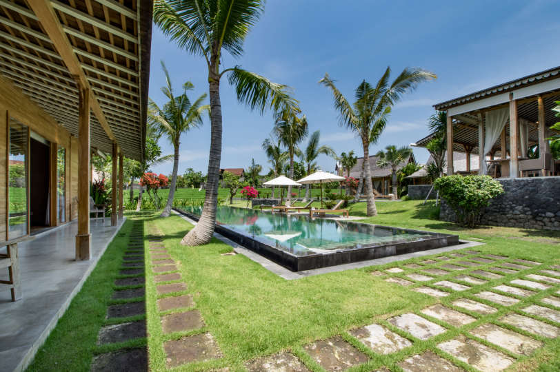 Genießen Sie den Urlaub Ihres Lebens und mieten Sie Ihre eigene 5-Sterne-Privatvilla zum besten Preis in Kerobokan, Villa Bali 2008