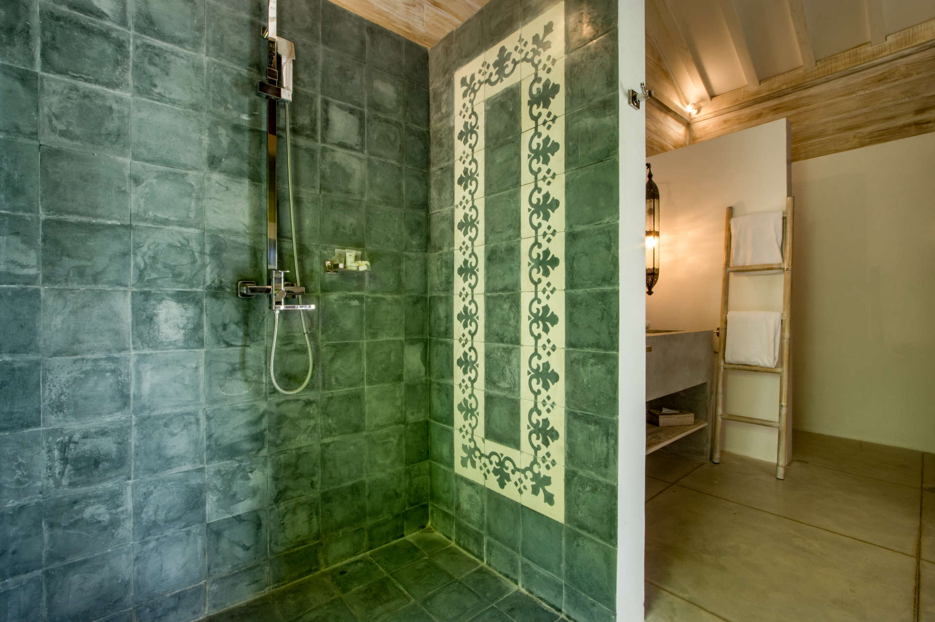 Genießen Sie den Urlaub Ihres Lebens und mieten Sie Ihre eigene 5-Sterne-Privatvilla zum besten Preis in Kerobokan, Villa Bali 2008