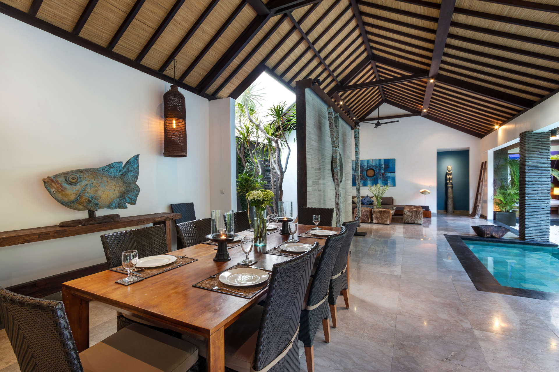 Wunderschöne 5-Sterne-Ferienvilla in erstklassiger Lage in Seminyak. Buchen Sie frühzeitig, um Ihre Daten zu sichern, Villa Bali 2016