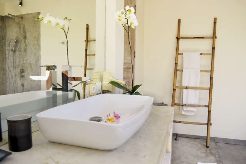 Mieten Sie Ihre eigene 5-Sterne-Privatvilla zum besten Preis in Canggu, Villa Bali 2018