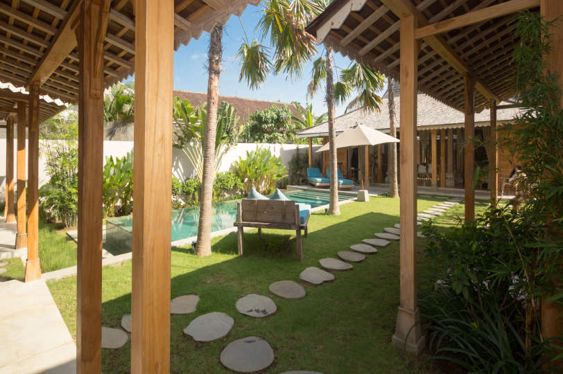Der komplette Leitfaden zur Anmietung Ihrer exklusiven Ferienvilla in Kerobokan mit privatem Pool und vollem Personal, Villa Bali 2019