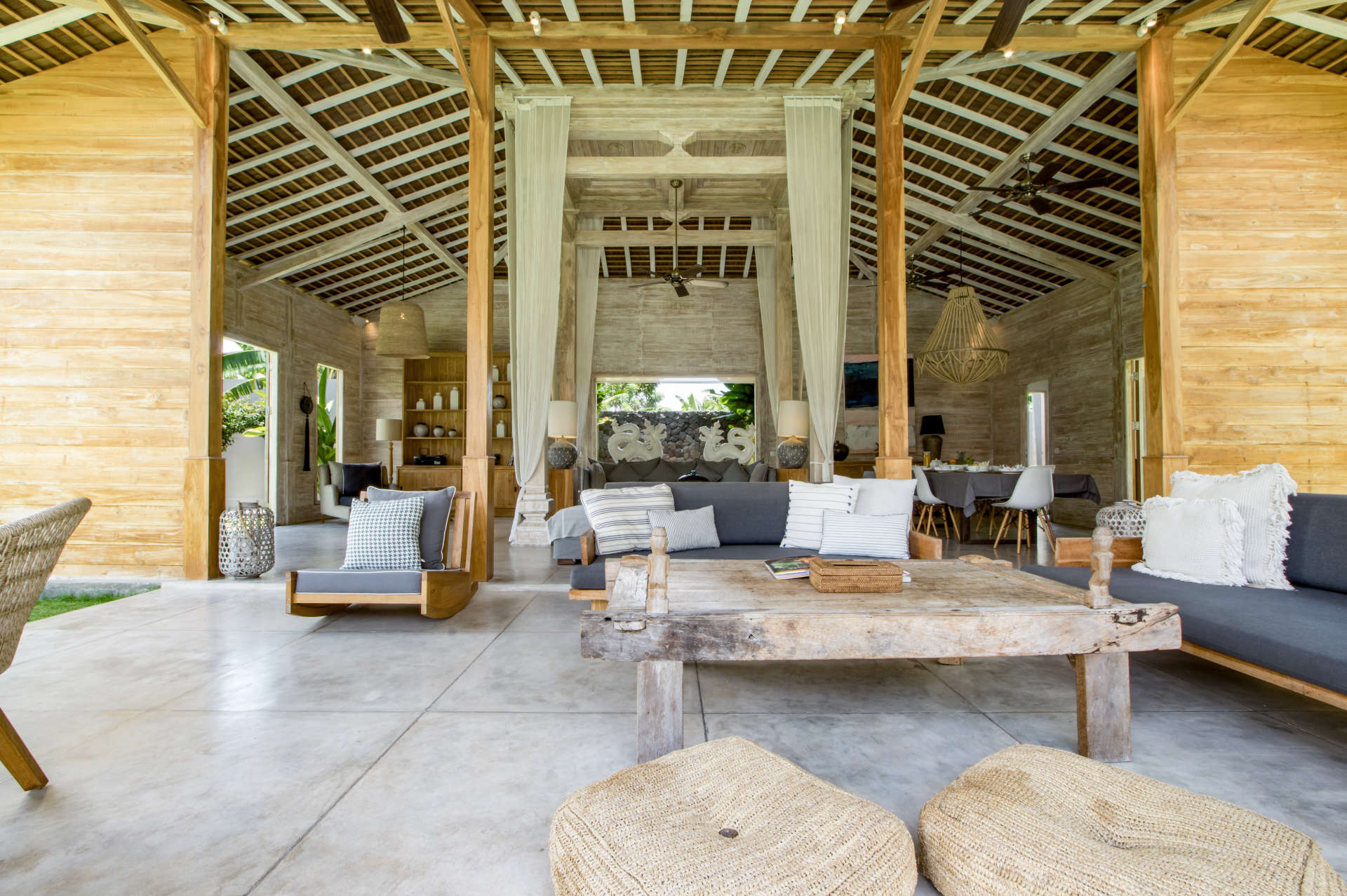 Luxuriöse Villa mit 5 Schlafzimmern und privatem Pool, Bali Villa 2022