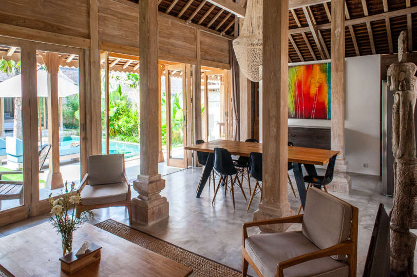 Stellen Sie sich vor, Ihre Familie mietet eine luxuriöse Ferienvilla in der Nähe der Hauptattraktionen von Kerobokan, Villa Bali 2023