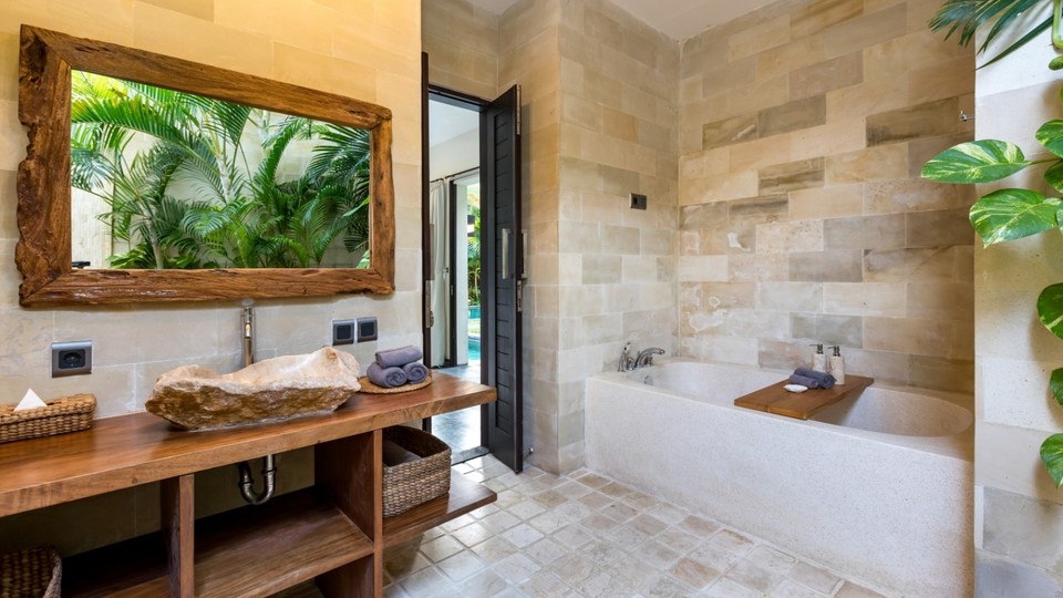 Mieten Sie eine Luxusvilla auf Bali in Strandnähe, Bali Villa 2024