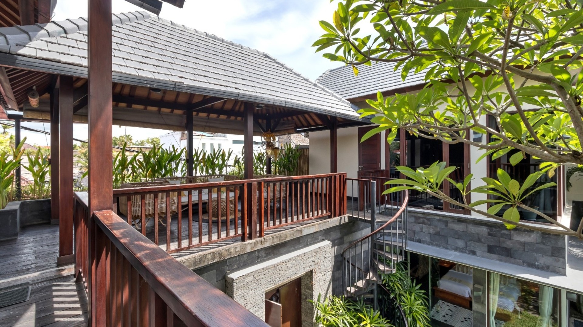Mieten Sie eine Luxusvilla auf Bali in Strandnähe, Bali Villa 2024