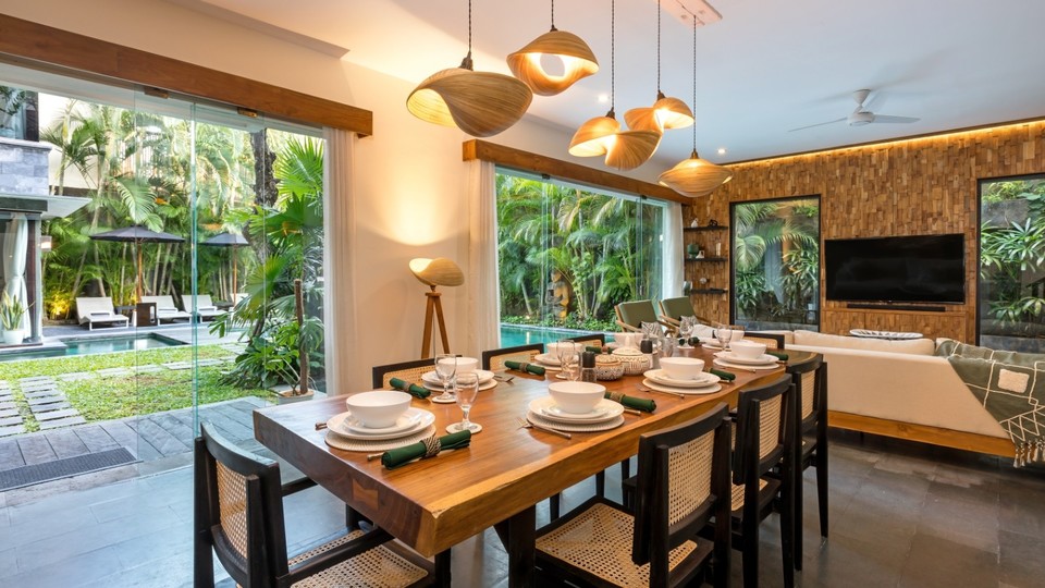 Mieten Sie eine Luxusvilla auf Bali in Strandnähe, Bali Villa 2024