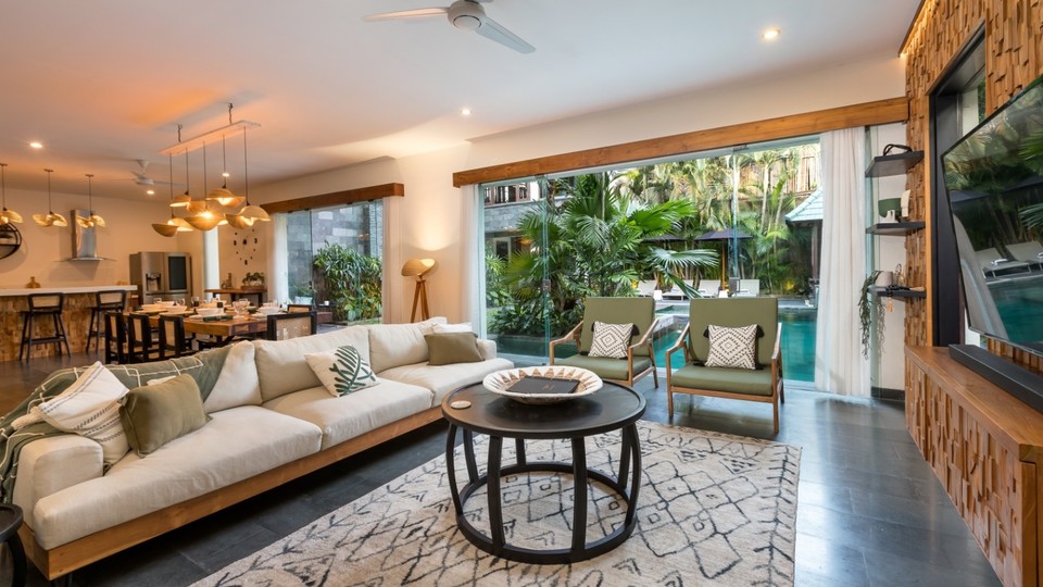 Mieten Sie eine Luxusvilla auf Bali in Strandnähe, Bali Villa 2024