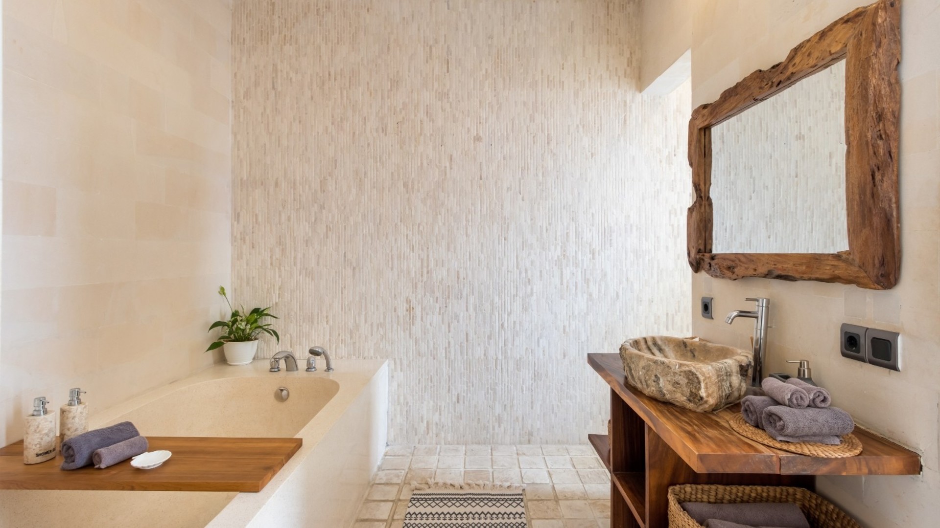 Mieten Sie eine Luxusvilla auf Bali in Strandnähe, Bali Villa 2024