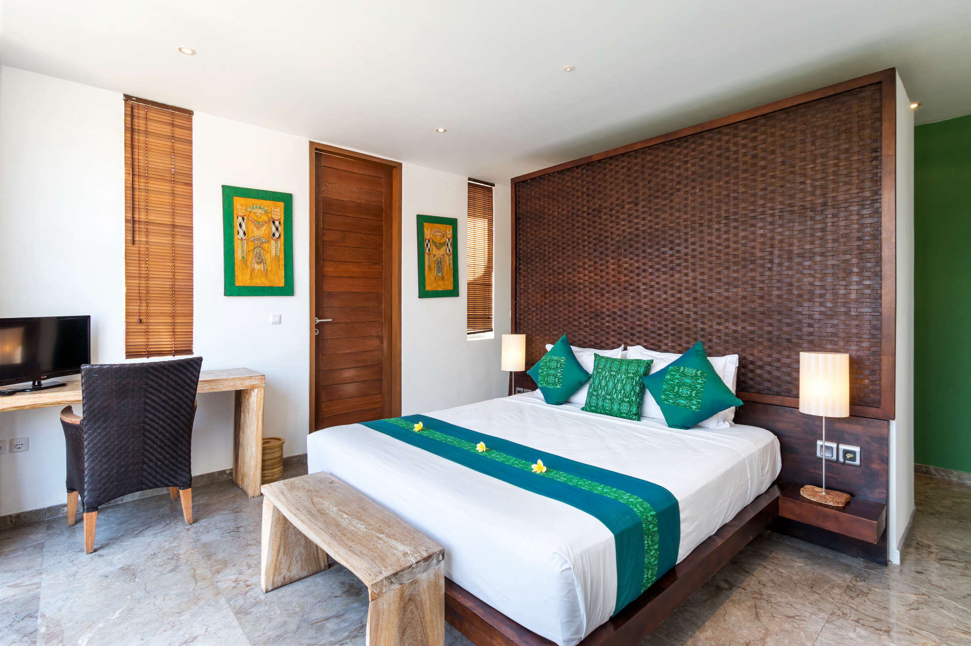 Wunderschöne 5-Sterne-Ferienvilla in erstklassiger Lage in Seminyak. Buchen Sie frühzeitig, um Ihre Daten zu sichern, Villa Bali 2026