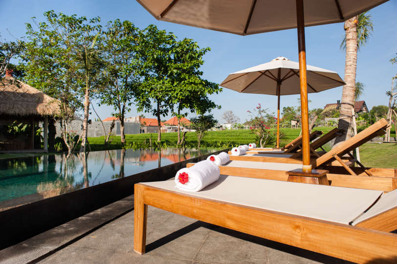 Luxuriöse Villa mit 12 Schlafzimmern und privatem Pool, Bali Villa 2027