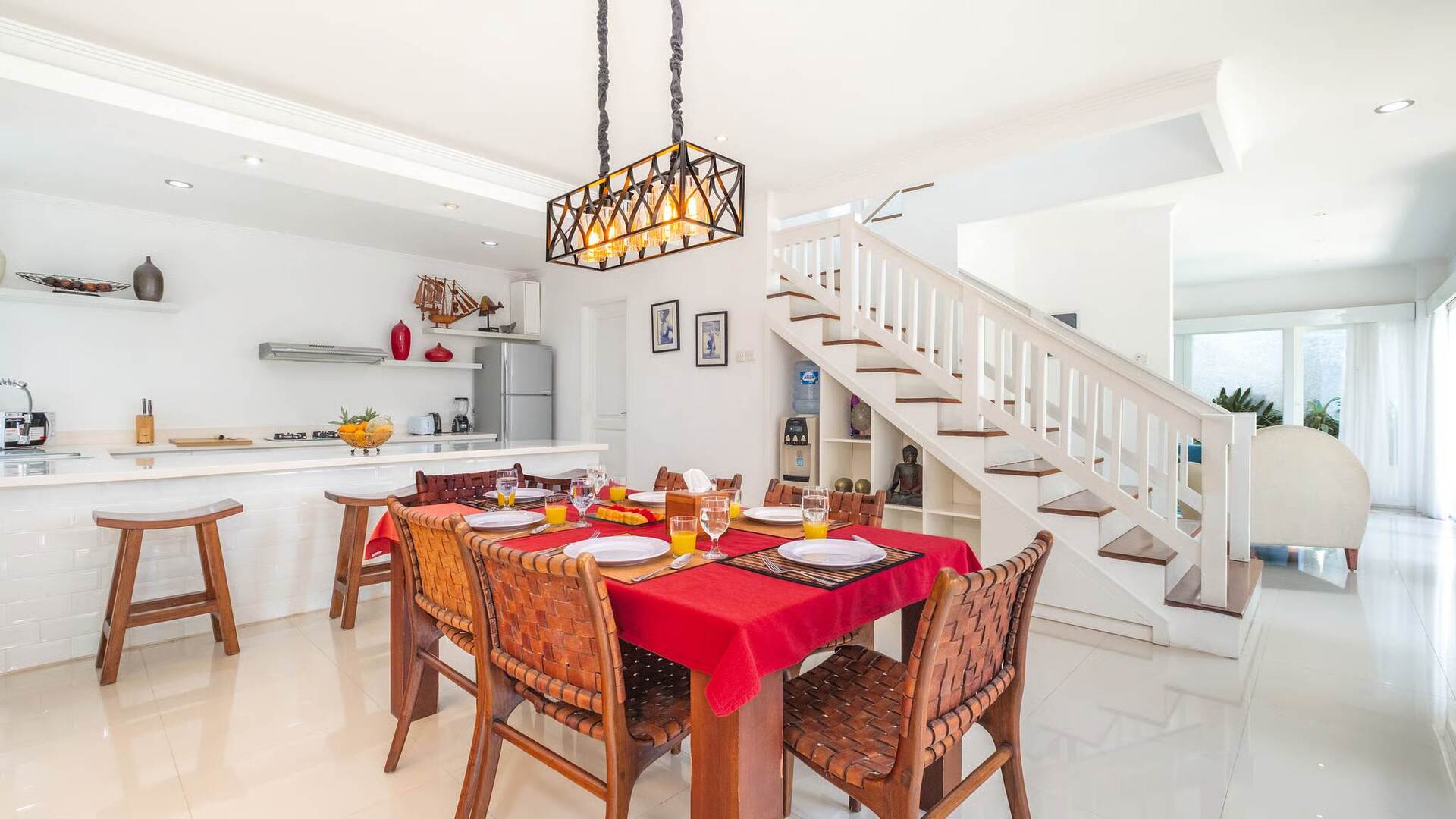 Eleganter Aufenthalt in Seminyak, Bali Villa 2030