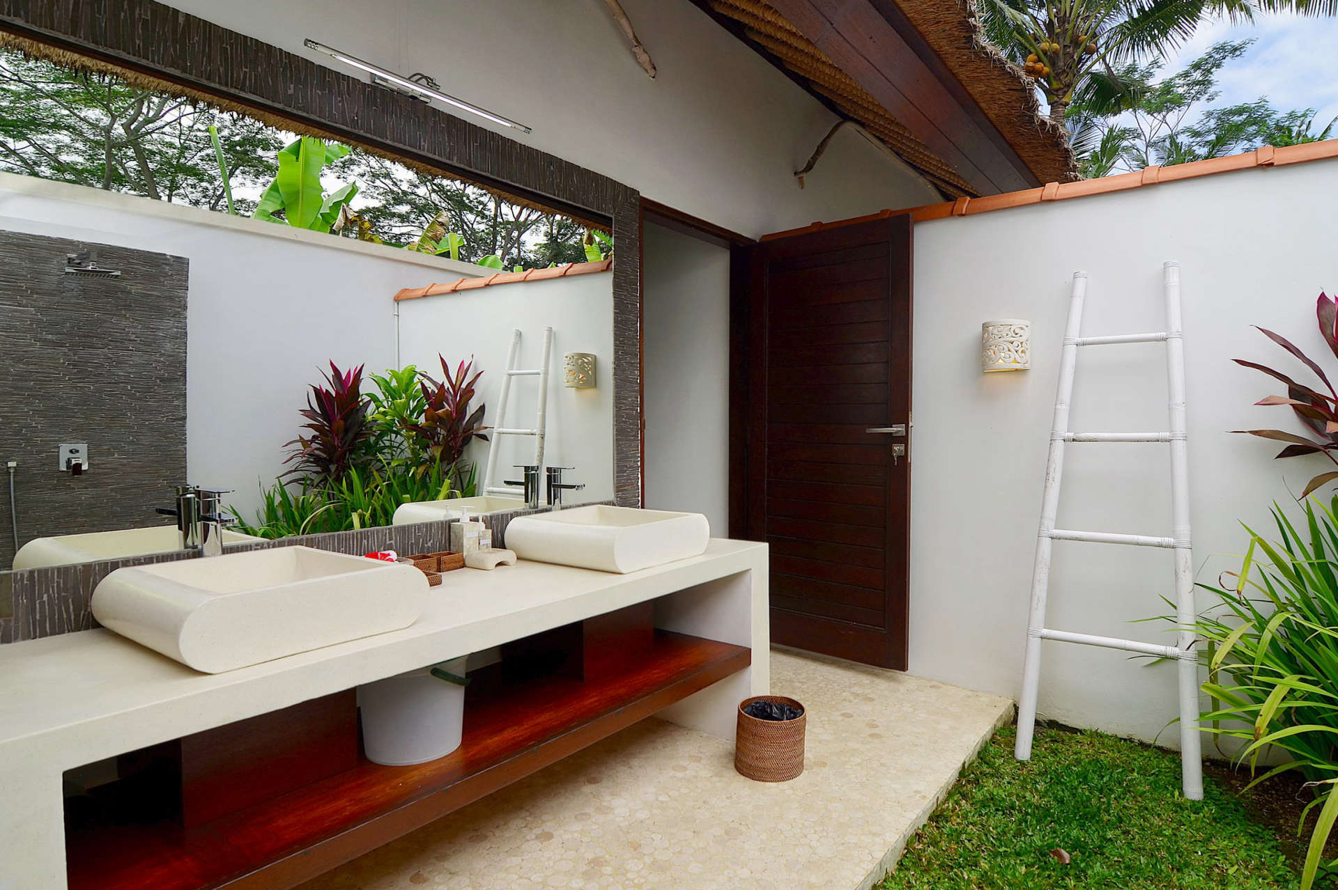 Stellen Sie sich vor: Genießen Sie Ihren Urlaub in einer luxuriösen 5-Sterne-Villa in Ubud, Villa Bali 2032