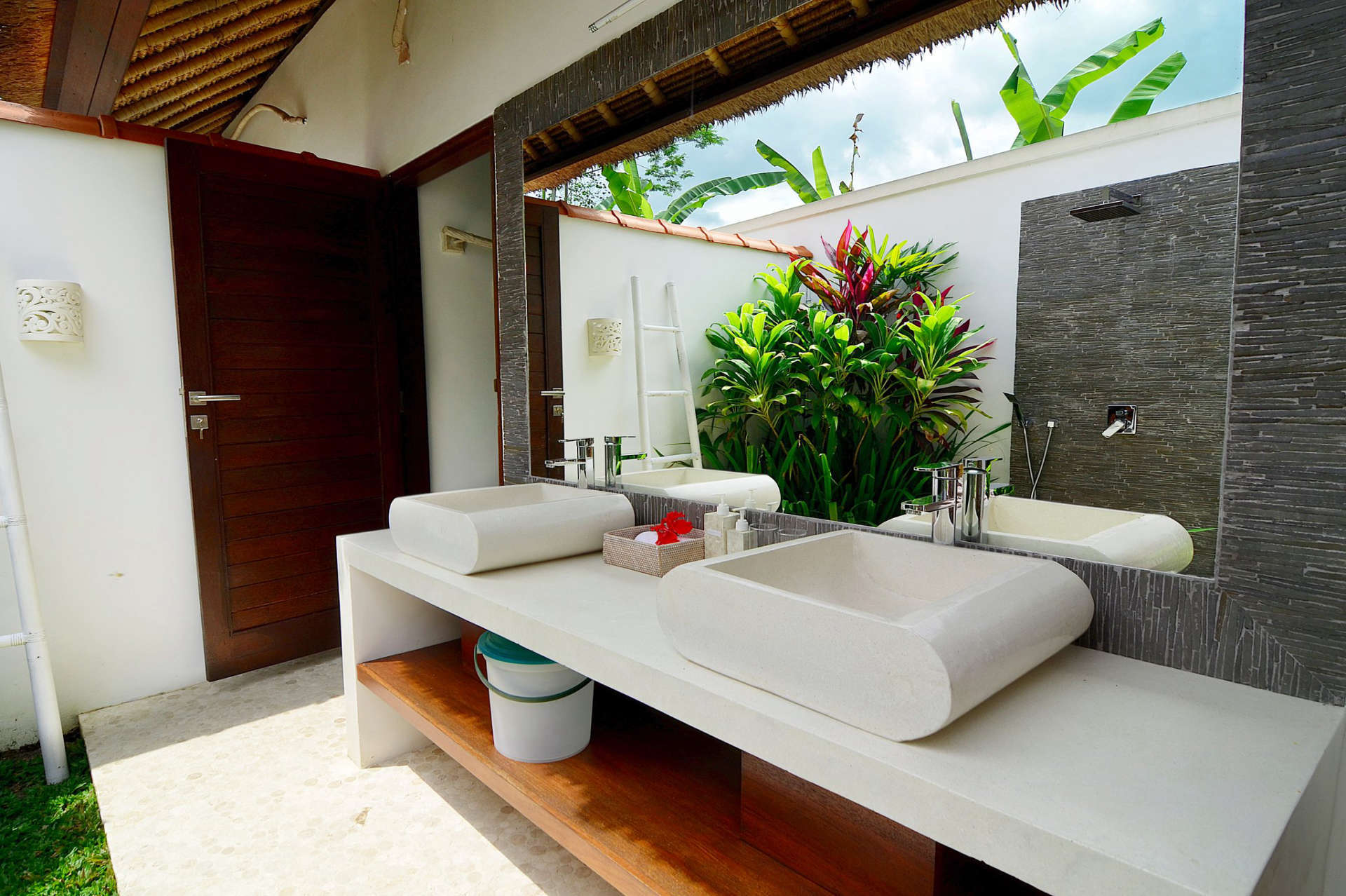 Stellen Sie sich vor: Genießen Sie Ihren Urlaub in einer luxuriösen 5-Sterne-Villa in Ubud, Villa Bali 2032