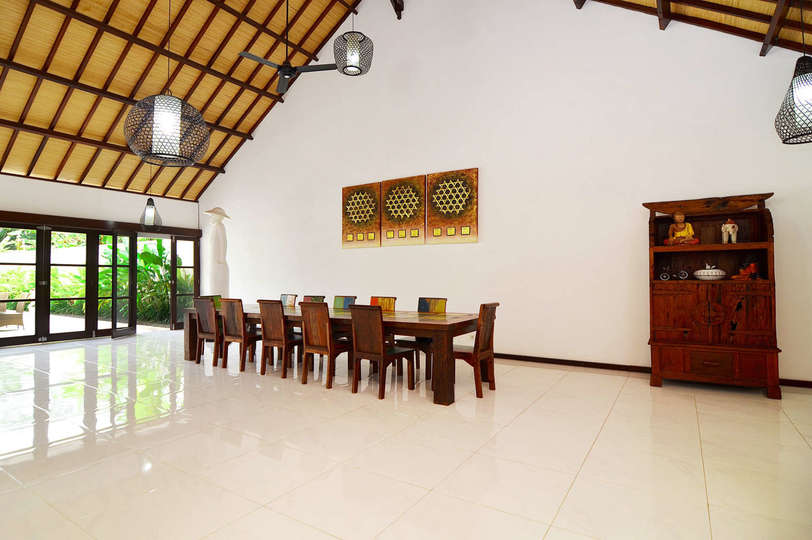 Stellen Sie sich vor: Genießen Sie Ihren Urlaub in einer luxuriösen 5-Sterne-Villa in Ubud, Villa Bali 2032