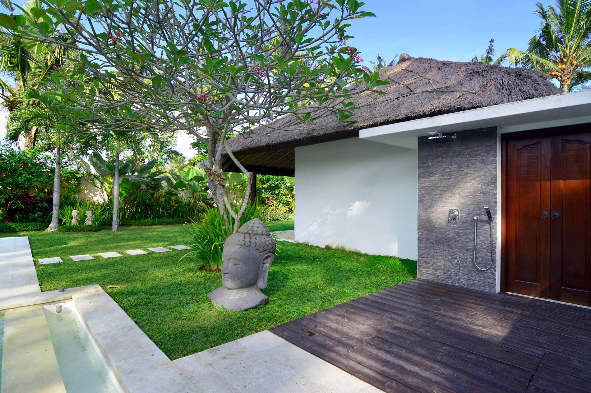 Stellen Sie sich vor: Genießen Sie Ihren Urlaub in einer luxuriösen 5-Sterne-Villa in Ubud, Villa Bali 2032