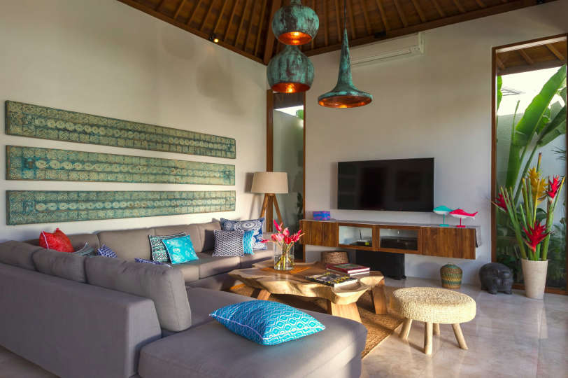 Stellen Sie sich vor, Ihre Familie mietet eine luxuriöse Ferienvilla in der Nähe der Hauptattraktionen von Seminyak, Villa Bali 2043