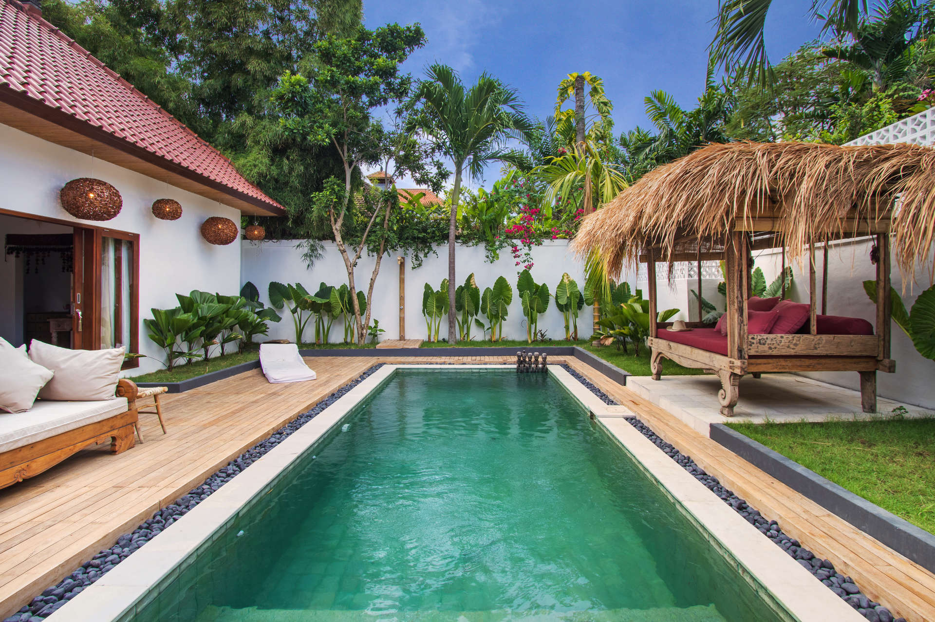 Wunderschöne 5-Sterne-Ferienvilla in bester Lage in Seminyak, Villa Bali 2046