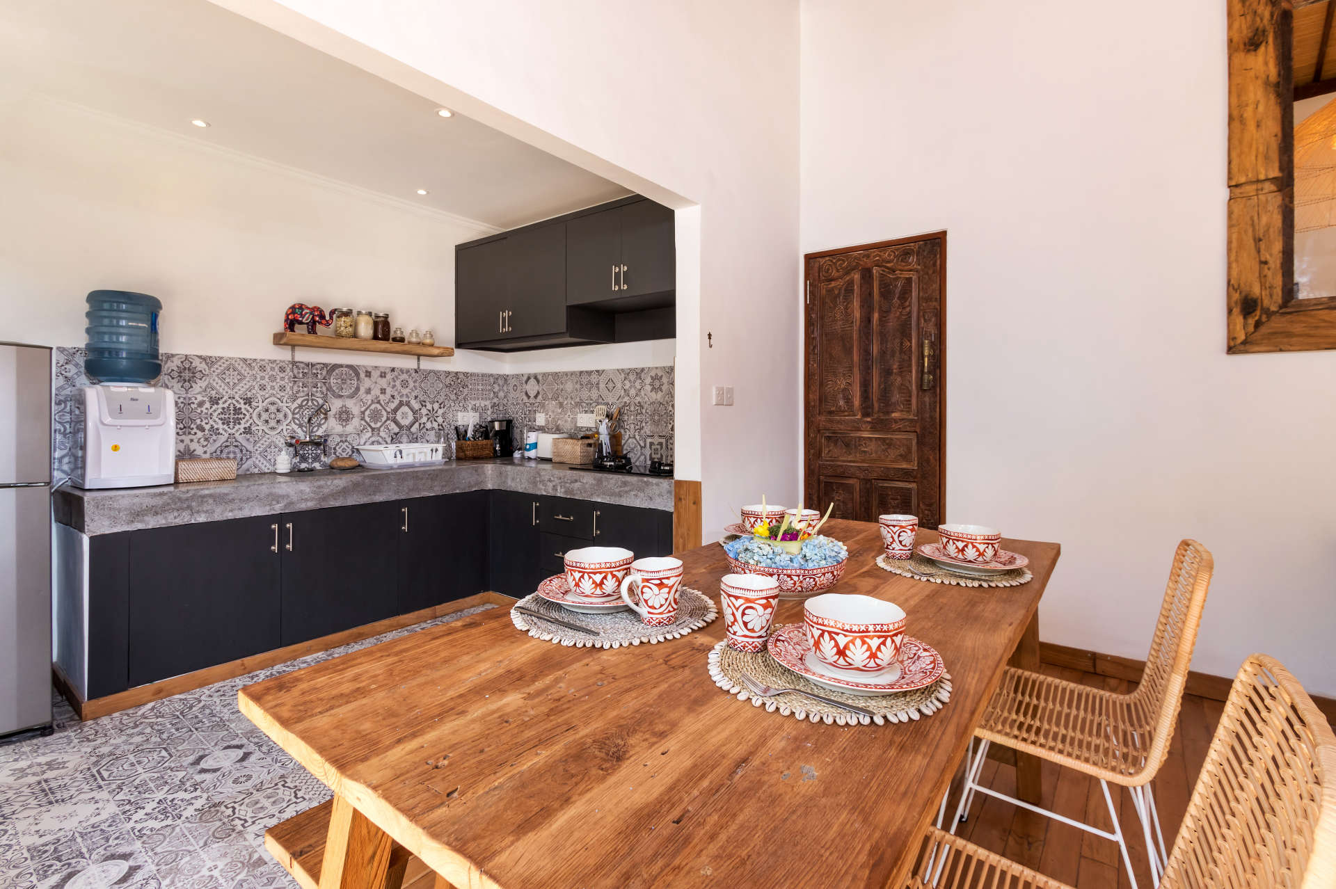 Wunderschöne 5-Sterne-Ferienvilla in bester Lage in Seminyak, Villa Bali 2046