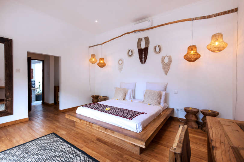 Wunderschöne 5-Sterne-Ferienvilla in bester Lage in Seminyak, Villa Bali 2046