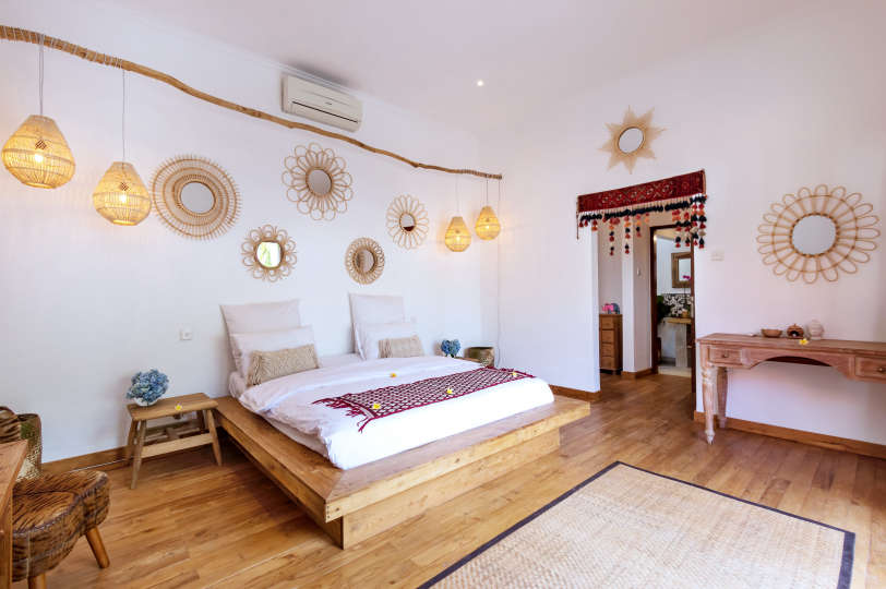 Wunderschöne 5-Sterne-Ferienvilla in bester Lage in Seminyak, Villa Bali 2046