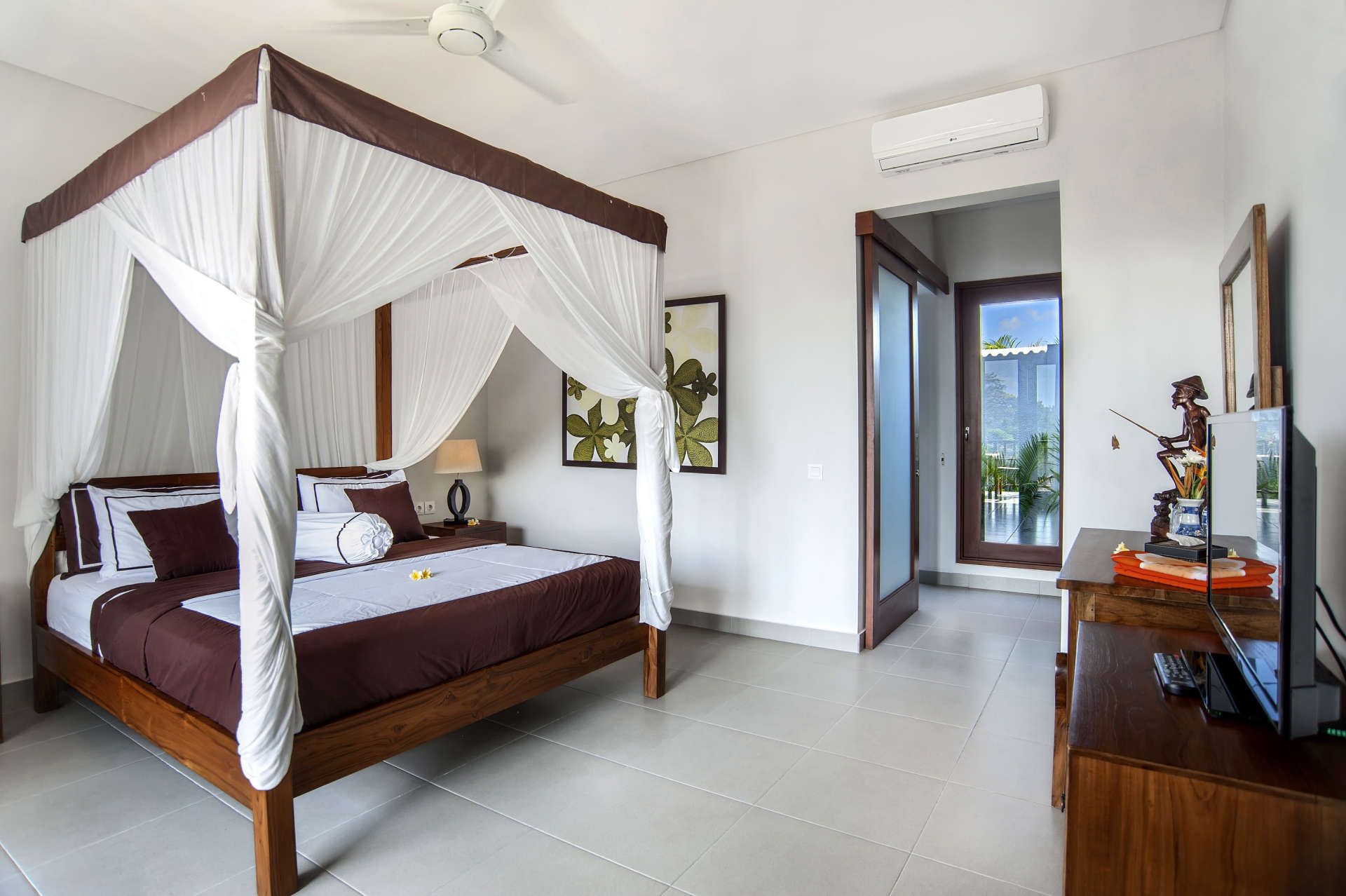 Mieten Sie eine Luxusvilla auf Bali in Strandnähe, Bali Villa 2054