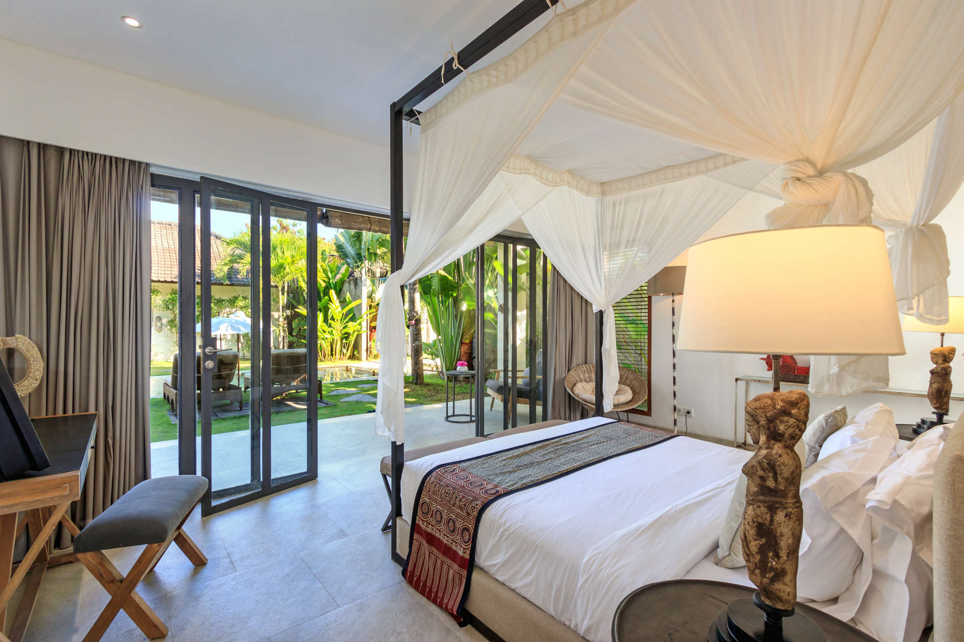 Luxuriöse Villa mit 5 Schlafzimmern und privatem Pool, Bali Villa 2055