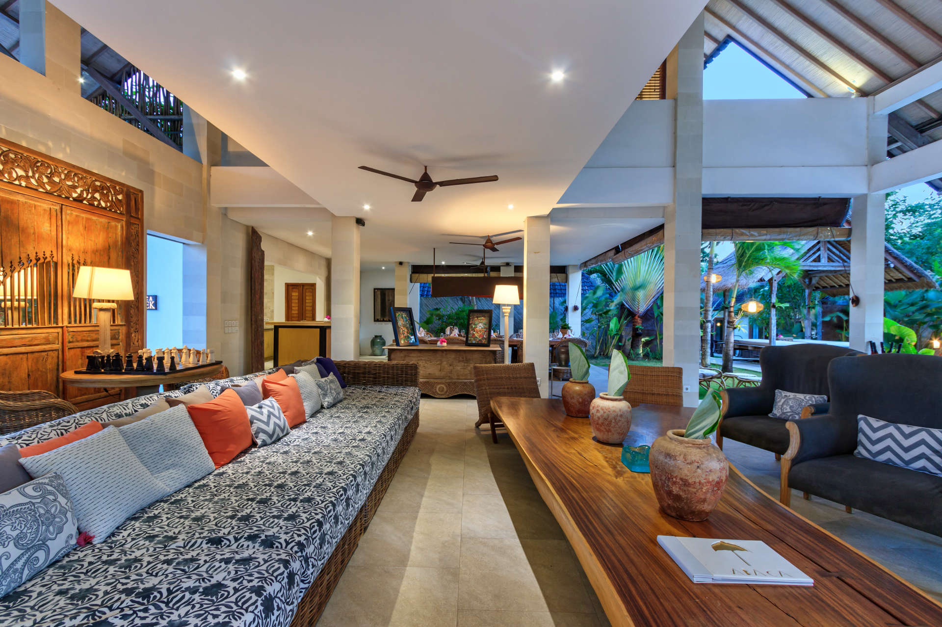 Luxuriöse Villa mit 5 Schlafzimmern und privatem Pool, Bali Villa 2055