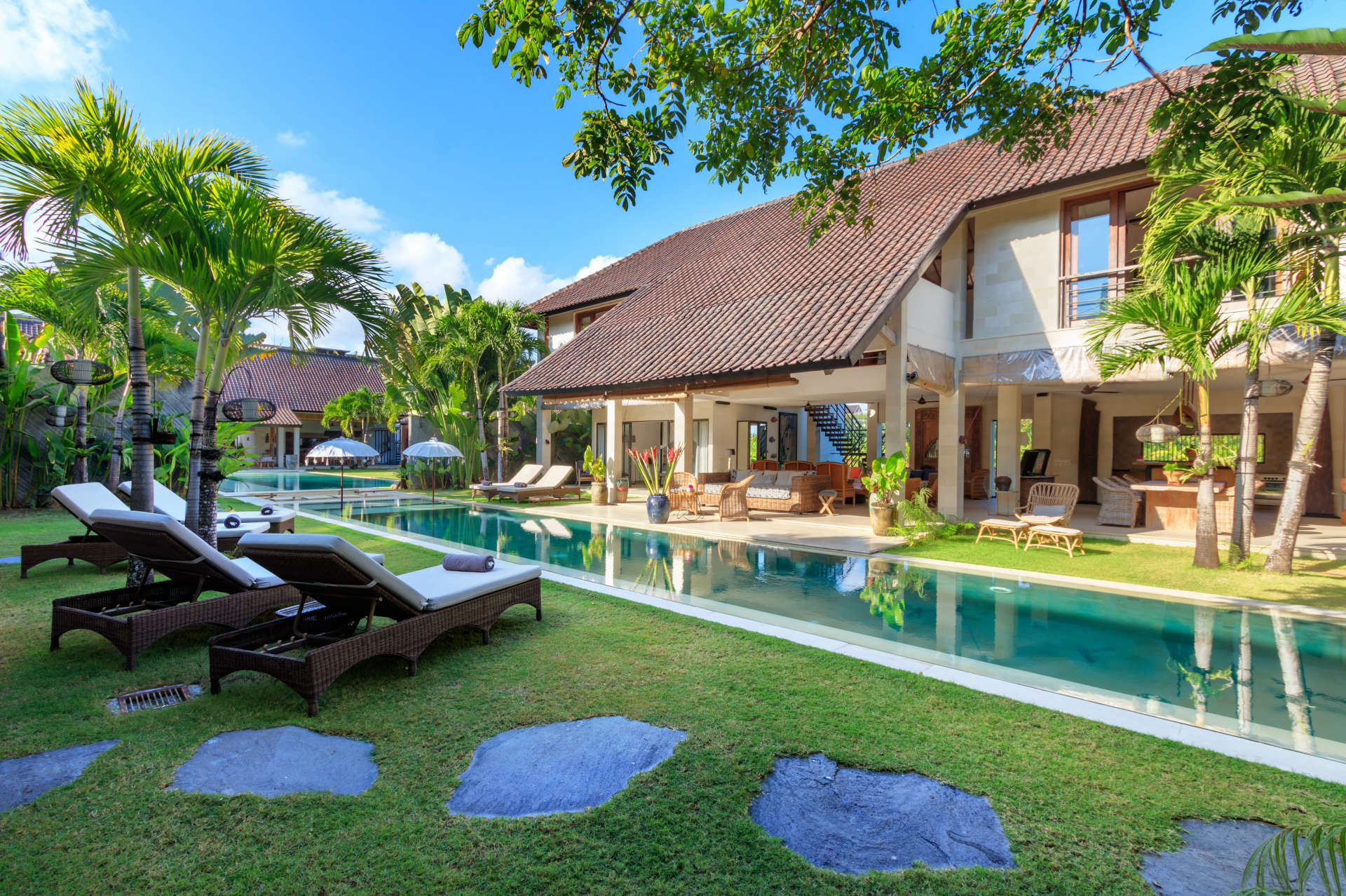 Luxuriöse Villa mit 5 Schlafzimmern und privatem Pool, Bali Villa 2055