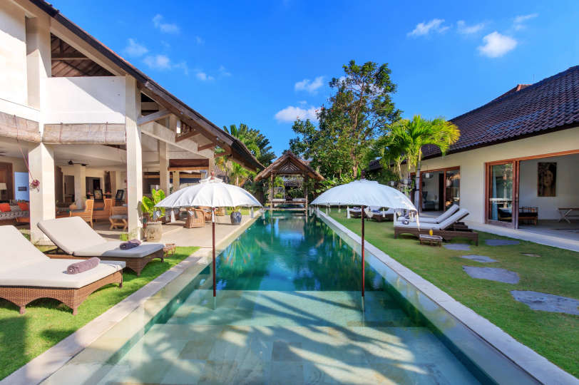 Luxuriöse Villa mit 5 Schlafzimmern und privatem Pool, Bali Villa 2055