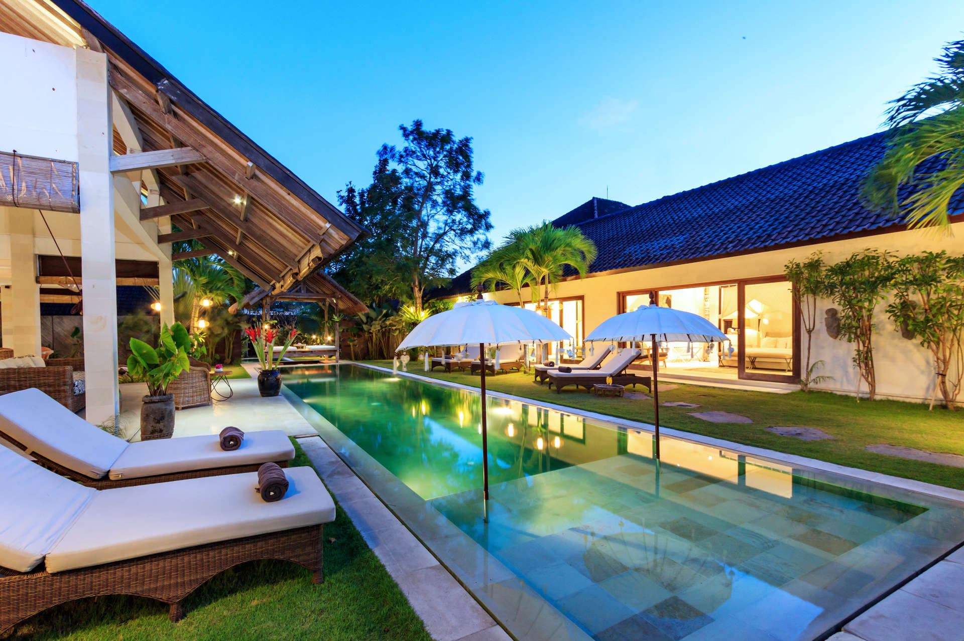 Luxuriöse Villa mit 5 Schlafzimmern und privatem Pool, Bali Villa 2055