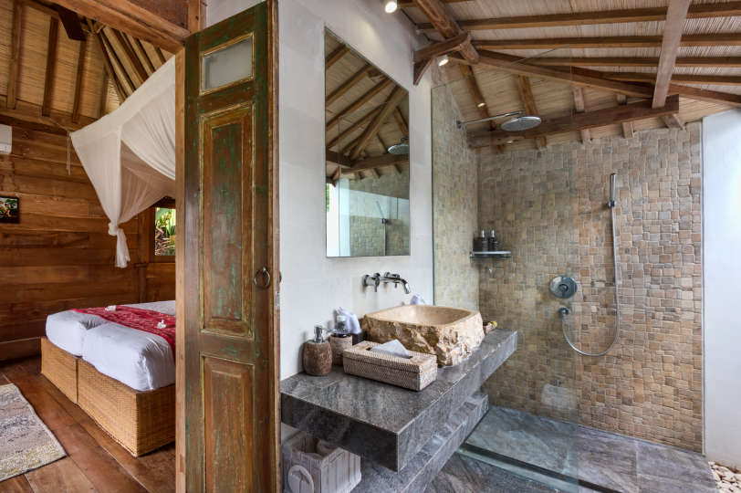 5-Sterne-Villa auf Bali, nur wenige Minuten vom Strand entfernt, Bali Villa 2056