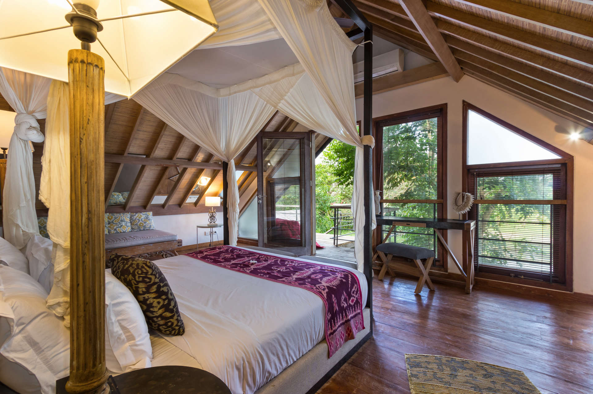 5-Sterne-Villa auf Bali, nur wenige Minuten vom Strand entfernt, Bali Villa 2056