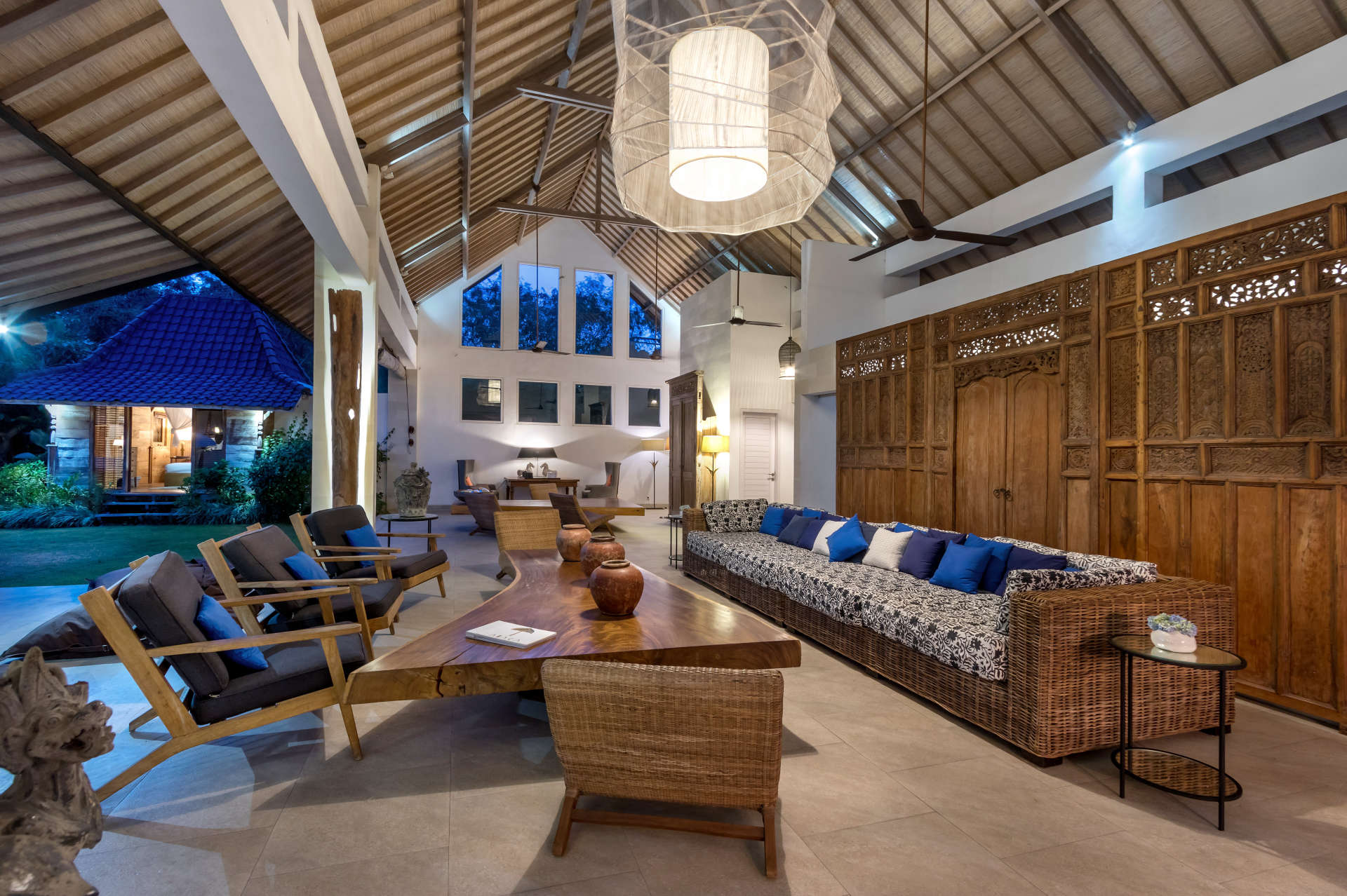 5-Sterne-Villa auf Bali, nur wenige Minuten vom Strand entfernt, Bali Villa 2056