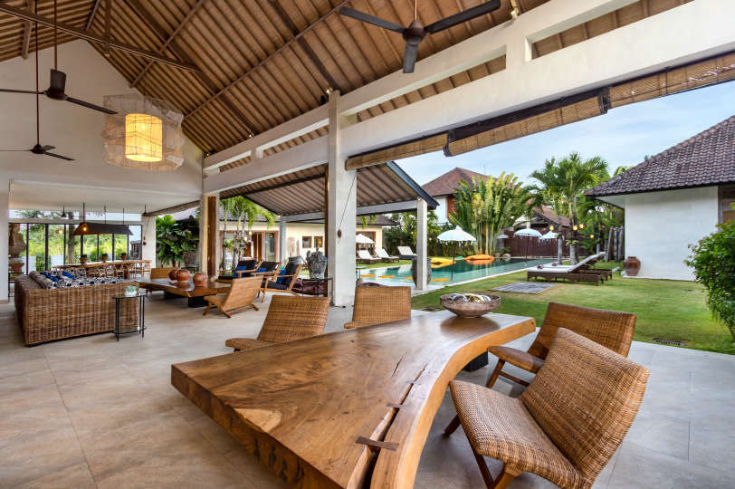 5-Sterne-Villa auf Bali, nur wenige Minuten vom Strand entfernt, Bali Villa 2056