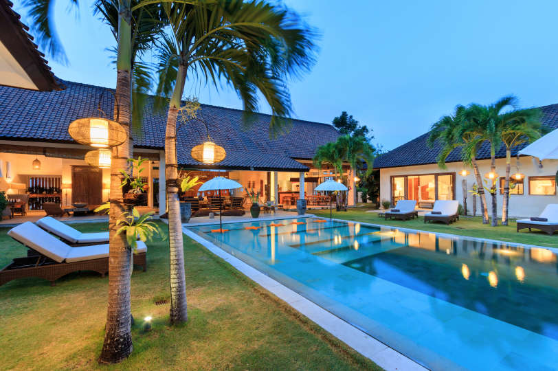 5-Sterne-Villa auf Bali, nur wenige Minuten vom Strand entfernt, Bali Villa 2056