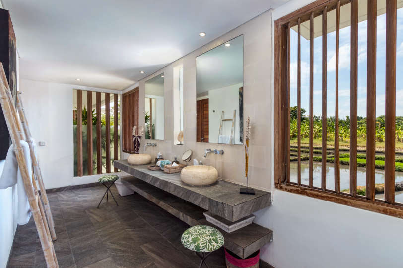 5-Sterne-Villa auf Bali, nur wenige Minuten vom Strand entfernt, Bali Villa 2056