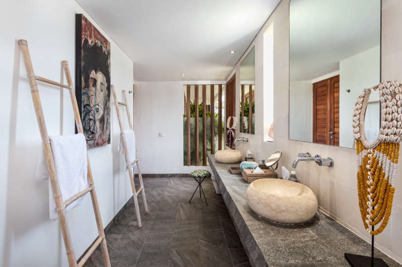 5-Sterne-Villa auf Bali, nur wenige Minuten vom Strand entfernt, Bali Villa 2056
