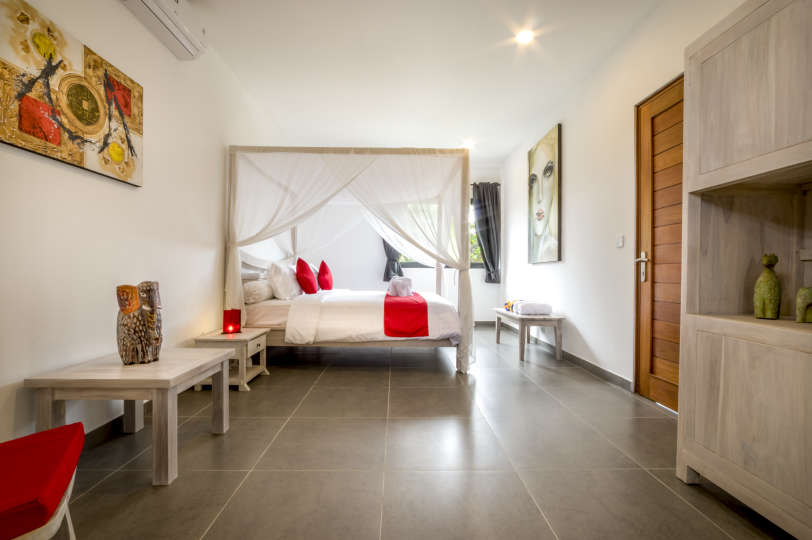 Mieten Sie eine Luxusvilla auf Bali in Strandnähe, Bali Villa 2057