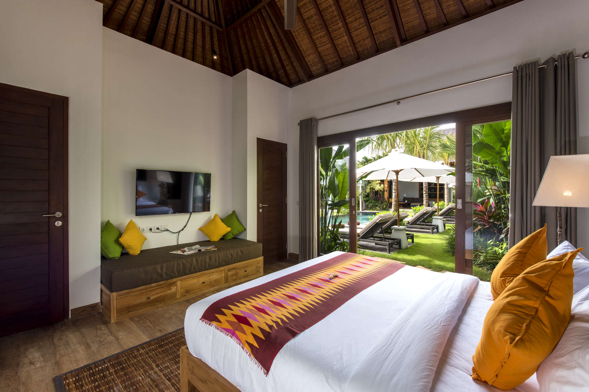 Sie werden diese luxuriöse Ferienvilla mit 10 Schlafzimmern und privatem Pool in Seminyak lieben, Villa Bali 2061