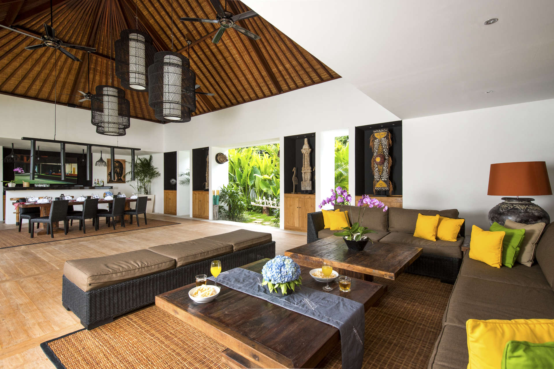 Sie werden diese luxuriöse Ferienvilla mit 10 Schlafzimmern und privatem Pool in Seminyak lieben, Villa Bali 2061