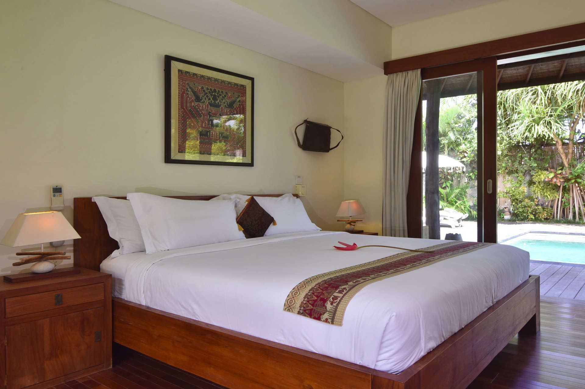 5-Sterne-Villa auf Bali, nur wenige Minuten vom Strand entfernt, Bali Villa 2064