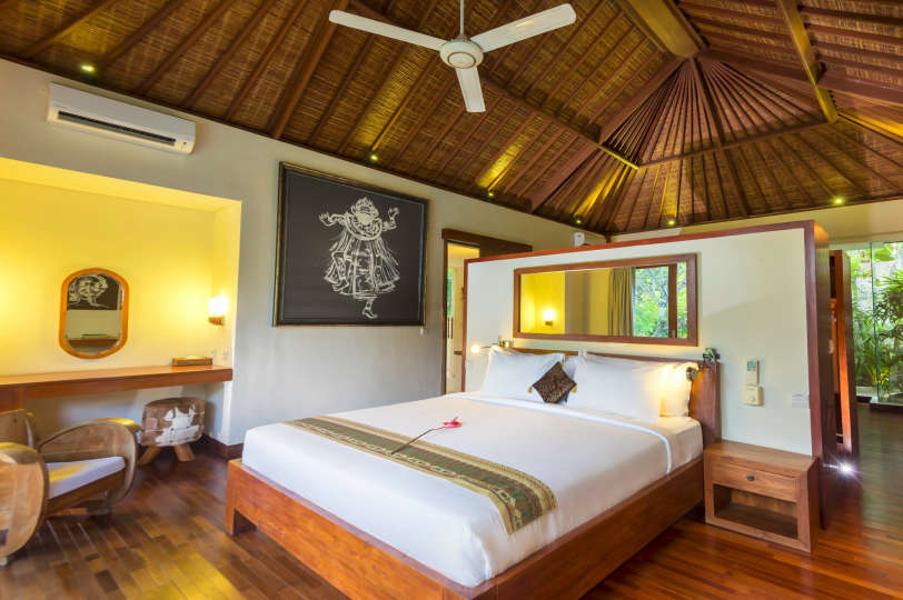 5-Sterne-Villa auf Bali, nur wenige Minuten vom Strand entfernt, Bali Villa 2064