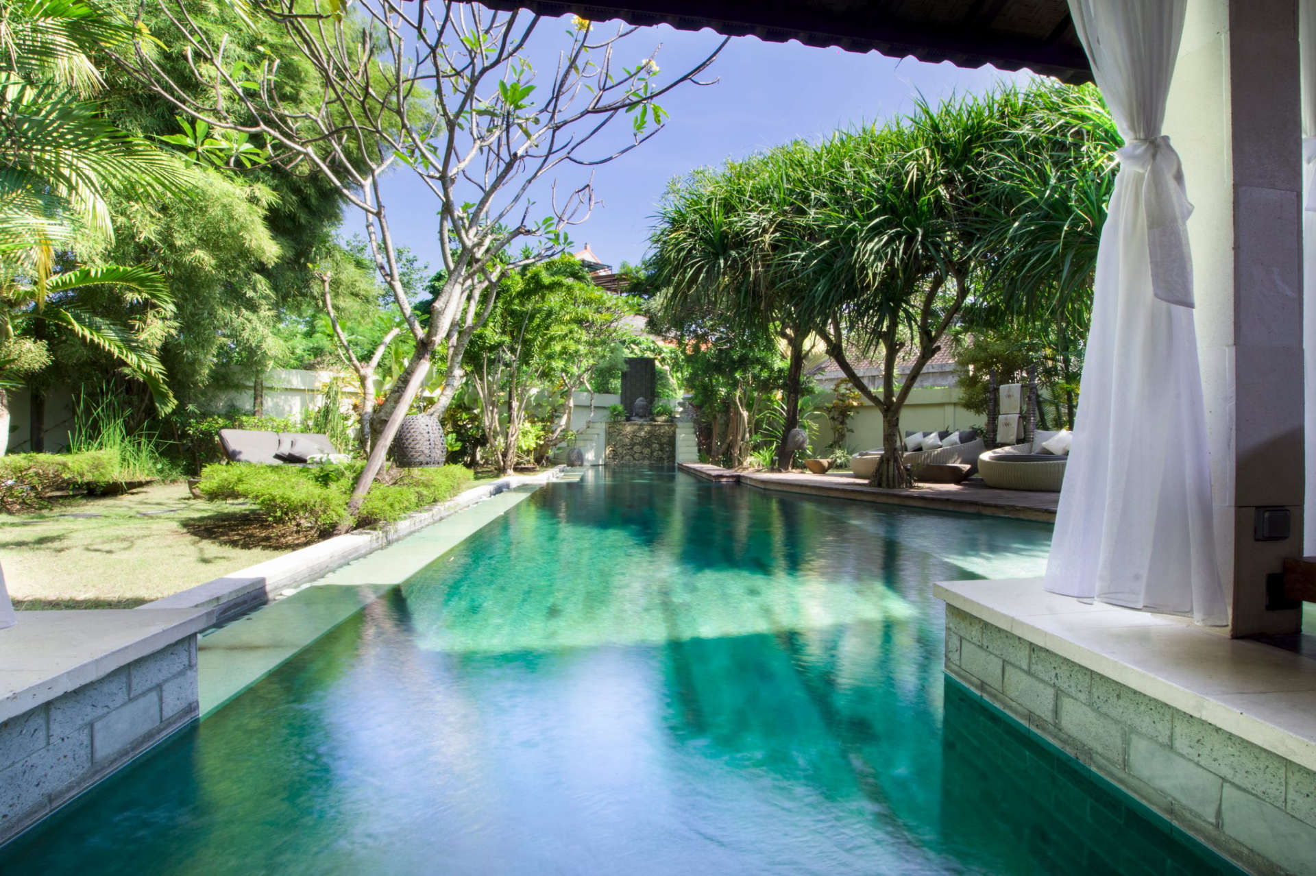 5-Sterne-Villa auf Bali, nur wenige Minuten vom Strand entfernt, Bali Villa 2065